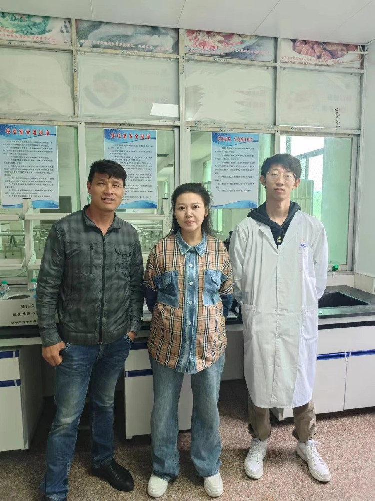 山東萊恩德食品安全檢測儀走進江西省新余市逸夫小學，為師生食品安全保駕護航